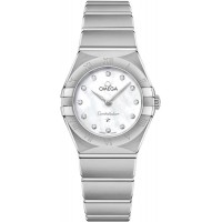 Replica Omega Constellation Manhattan Quartz 25mm Mother of Pearl Dial Diamond Women‘s Watch 131.10.25.60.55.001 Replica Omega Constellation Manhattan Quartz 25mm Mother of Pearl Dial Diamond Women‘s Watch 131.10.25.60.55.001