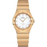 Replica Omega Constellation Manhattan Quartz 28mm Mother of Pearl Dial Diamond Yellow Gold Women‘s Watch 131.50.28.60.55.002 Replica Omega Constellation Manhattan Quartz 28mm Mother of Pearl Dial Diamond Yellow Gold Women‘s Watch 131.50.28.60.55.002