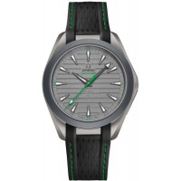 Replica Omega Seamaster Aqua Terra 150m Master Co-Axial Ultra Light Grey Dial Black Rubber Strap Men‘s Watch 220.92.41.21.06.003