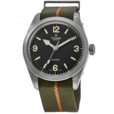 Replica Tudor Ranger Black Dial Fabric Strap Men‘s Watch M79950-0003