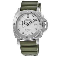 Replica Panerai Submersible QuarantaQuattro Bianco White Dial Rubber Men‘s Watch PAM01226